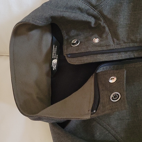 Coat - Picture 1 of 3